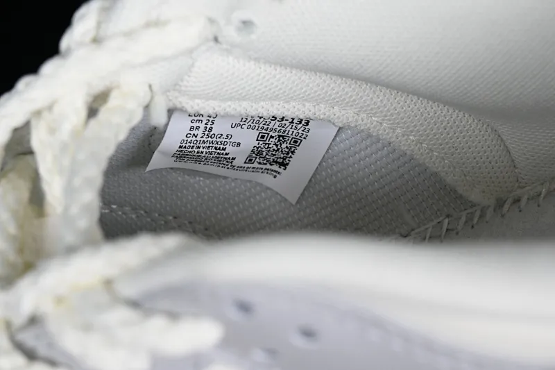 All categories Nk SB Dunk series Nk SB Dunk Low low-top sneakers N version Nk Dunk Low "Needlework" embossed gray SB low-top sports and leisure sneakers FJ4553-133